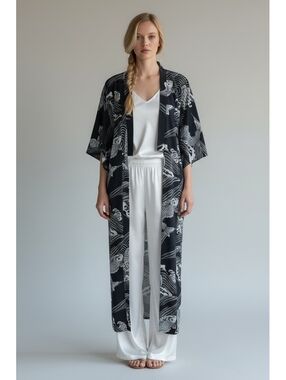 Smithsonian Japanese Koi Fish Long Kimono Yukata Robe Navy Blue White Medium